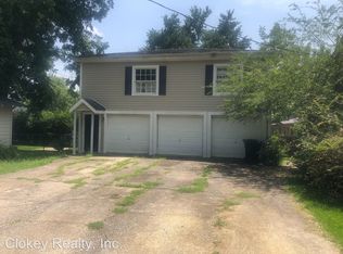 909 Montvale Ave, Gadsden, AL 35901