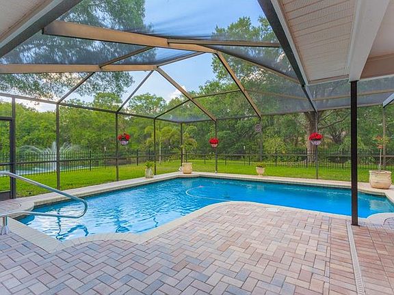 4th image of 3007 Magdalene Woods Dr