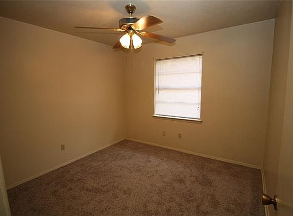5th image of 4322 Longleaf Dr