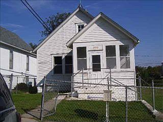 1st image of 2712 Shirley St