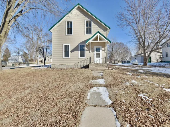 303 N Alexandria St NW, Evansville, MN 56326