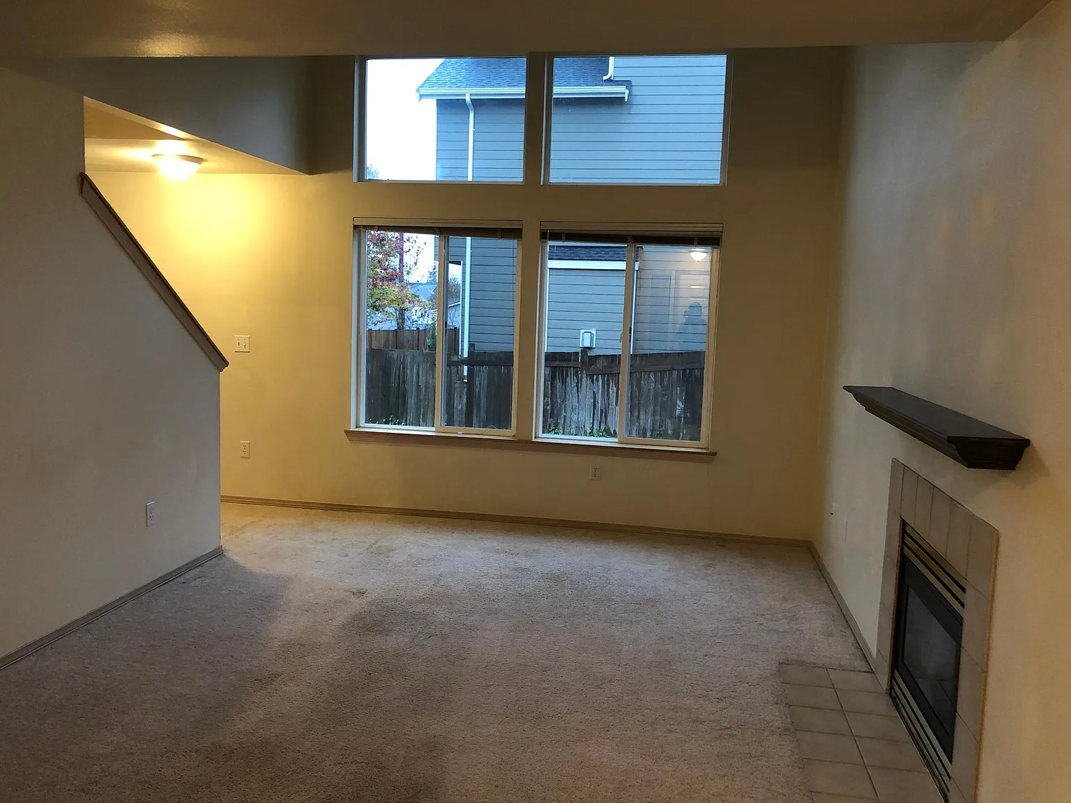 3 bed, 2.5 bath, 1343 sqft, $2,600 — Photo 4
