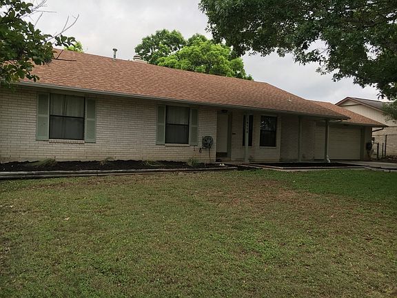 4th image of 14118 Susancrest Dr