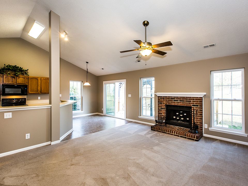 1st image of 9013 Clifton Meadow Dr