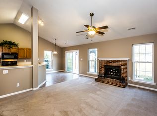 9013 Clifton Meadow Dr, Matthews, NC 28105