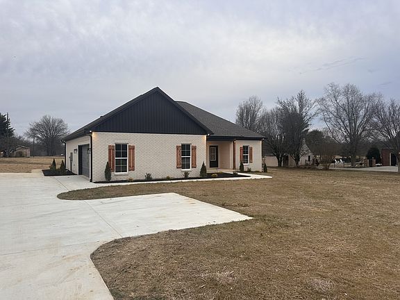 3rd image of 2230 Allen Ferry Rd