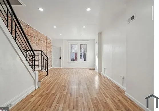 2317 S Beulah St — Photo 8