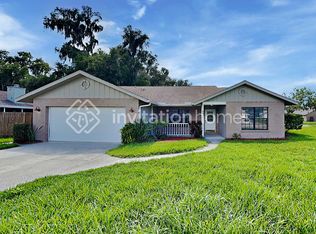 8041 56th Ct E, Palmetto, FL 34221