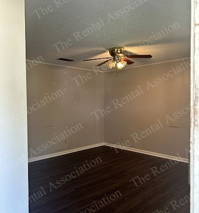 4th image of 715 Jody Ct