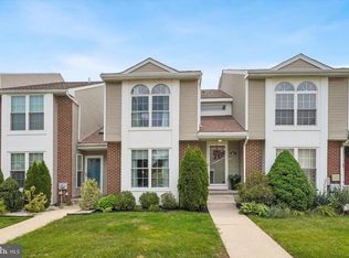 105 Teakwood Ct, East Norriton, PA 19401