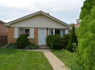 5641 W 82nd Pl, Burbank, IL