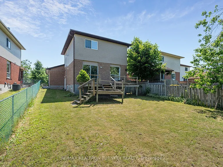 62 Arthur Ave #UPPER — Photo 26