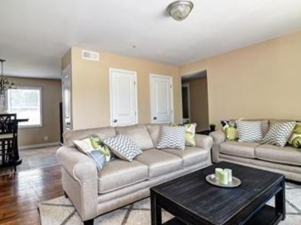1041 Sims Cir APT C