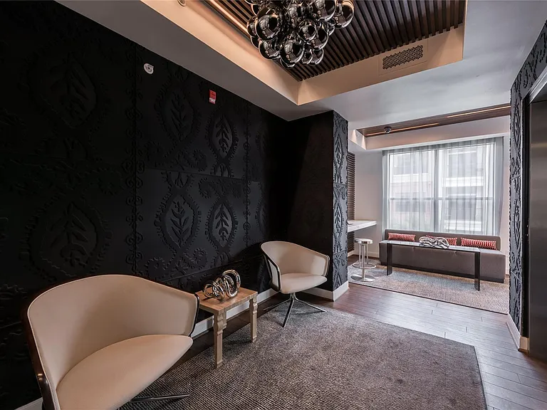 2700 Brazos St #4407 — Photo 15