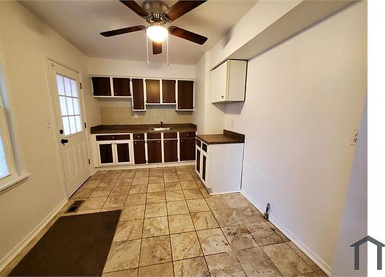 2nd image of 18635 Meier St Unit 1