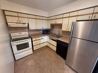 78 10th St E Unit 401, Saint Paul, MN 55101