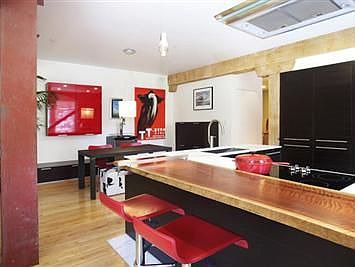 5th image of 540 Delancey St Unit 204
