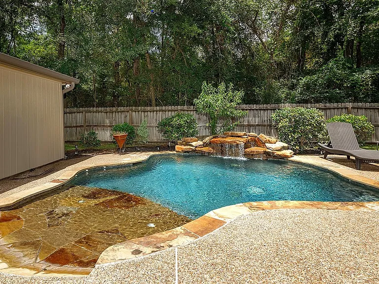 4 Postvine Ct — Photo 24