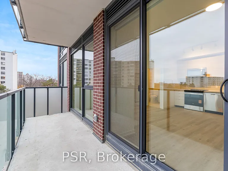 4365 Bloor St W #508 — Photo 17