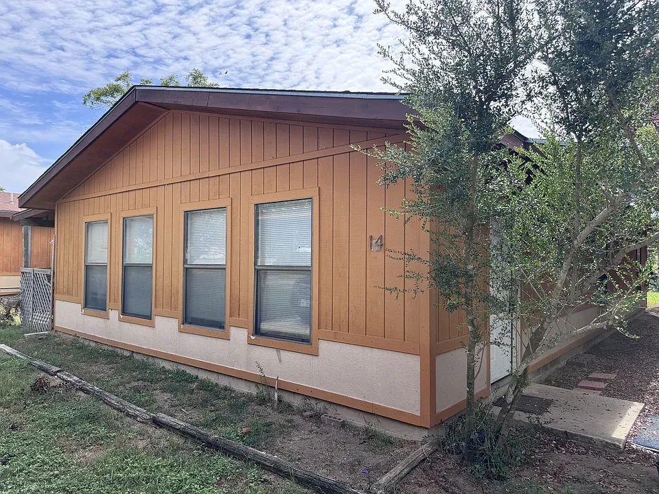 14930 Main St #14