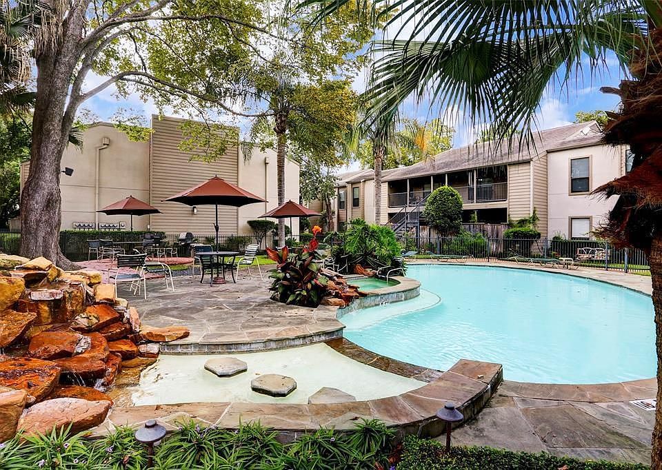 1st image of 1100 Augusta Dr APT 53