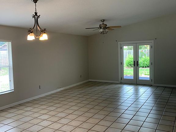 5th image of 813 W Henry Ave