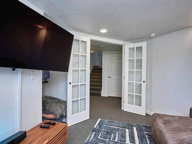 4990 Perry St — Photo 17