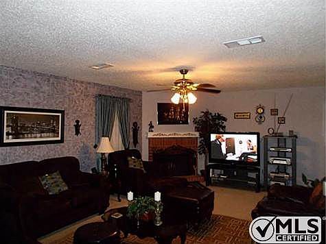 5th image of 903 White Dove Dr