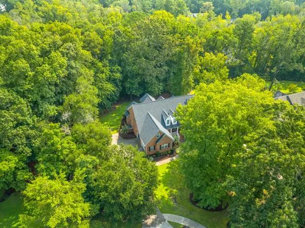 8642 McChune Ct, North Charleston, SC 29420
