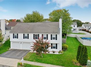 101 Pond Pl, Middletown, CT 06457
