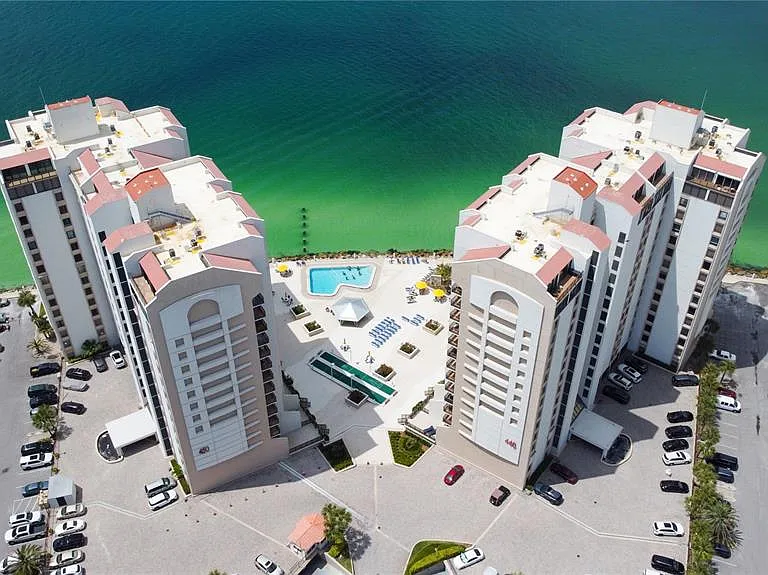 440 S Gulfview Blvd #1002 — Photo 2