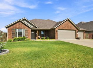 440 Frizzo St, Springdale, AR 72762