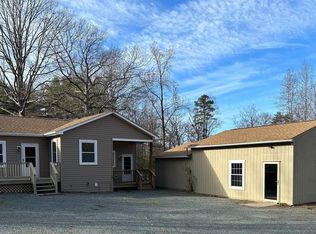 346 Skyline Dr, Fredericksburg, VA 22406