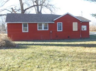 255 W Cermak Rd, Braidwood, IL 60408