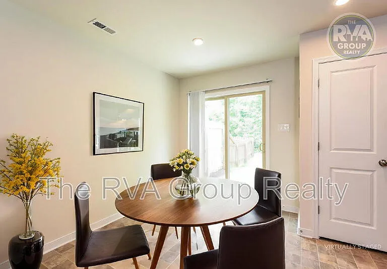 3402 Dewsberry Ln — Photo 8
