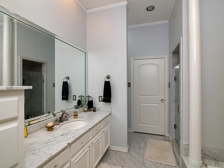 5920 Encore Dr — Photo 18