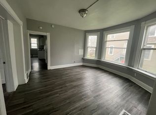730 W 17th St, Davenport, IA 52804
