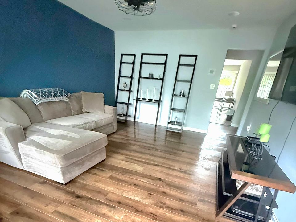 1st image of 12 Greenwood Loop Road #12