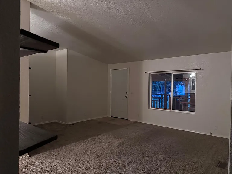 8719 Mariana Ct SE — Photo 6