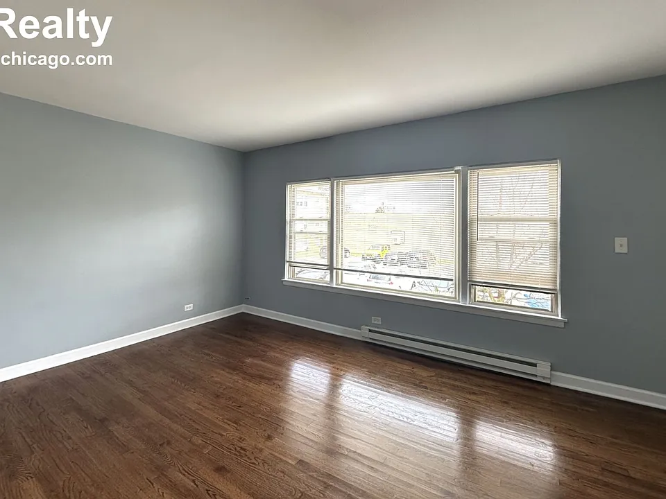 7630.5 N Milwaukee Ave #3A
