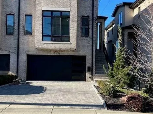 1547 11th St #B, Fort Lee, NJ 07024