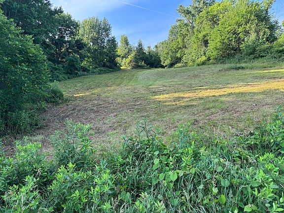 3rd image of 0 Columbus Rd
