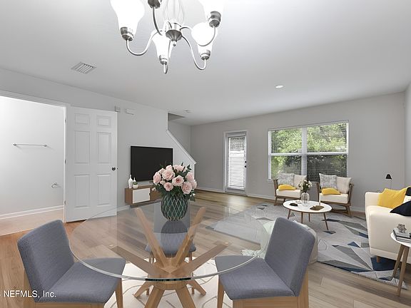 5th image of 1006 BLACK CHERRY Drive N