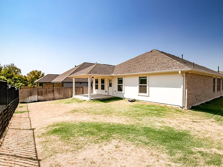 105 Meadow Wood Cv — Photo 5