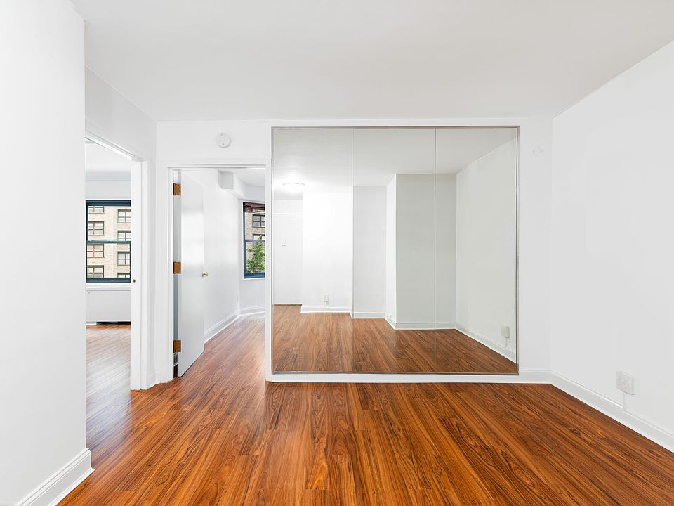 1st image of 220 E 57th St APT 2D