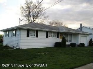 22 Kennedy Dr, Plains, PA 18705