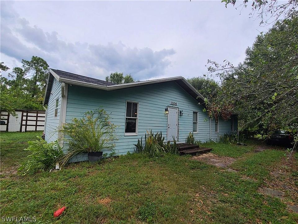 1st image of 1100 W 10th St