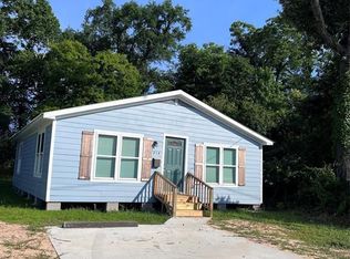 214 S San Jacinto Ave, Cleveland, TX 77327