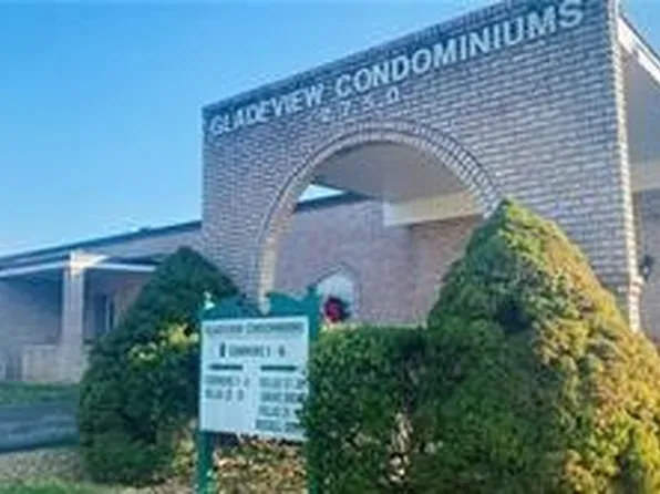 2750 Iowa Dr APT 9, New Kensington, PA 15068