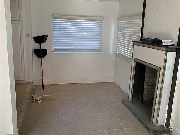 4th image of 2804 Hambleton Ave